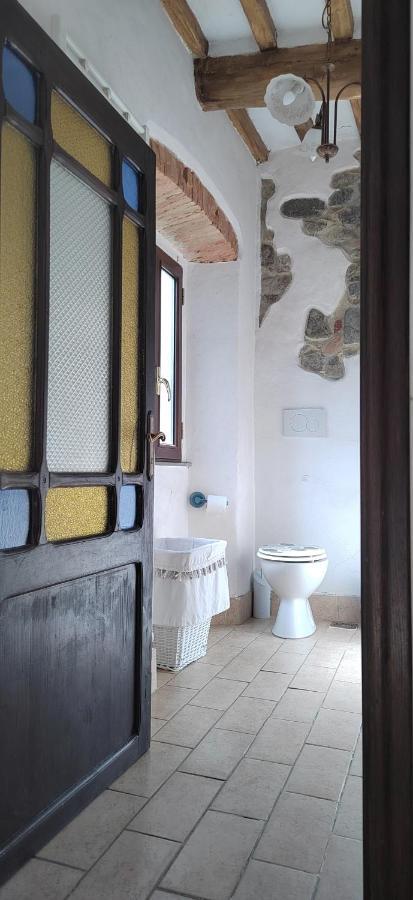 Il Castello Apartment Bucine Bagian luar foto
