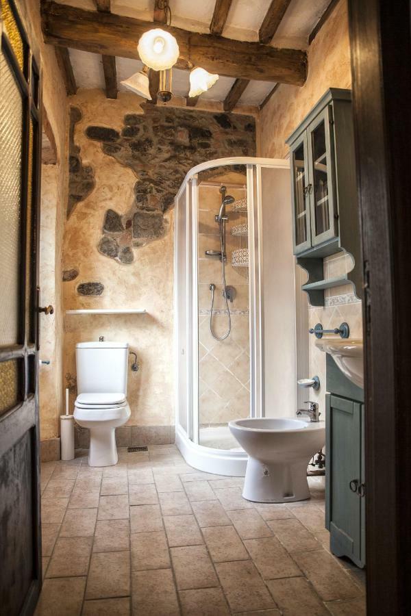 Il Castello Apartment Bucine Bagian luar foto